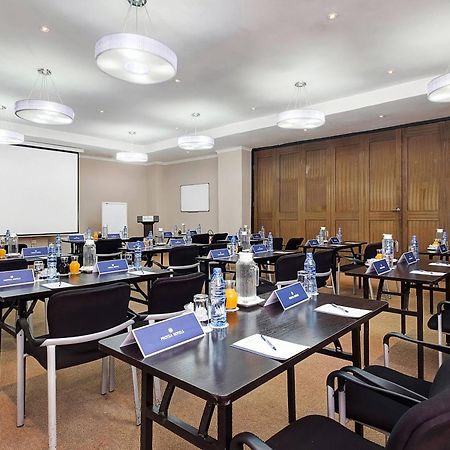 Protea Hotel By Marriott לוסקה מראה חיצוני תמונה