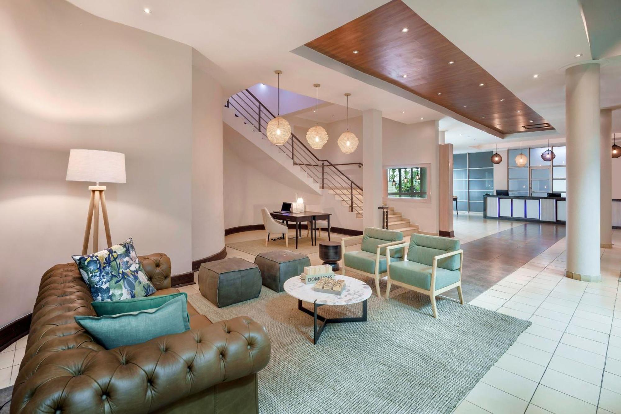Protea Hotel By Marriott לוסקה מראה חיצוני תמונה